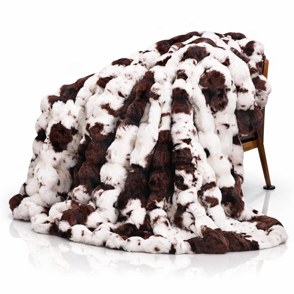 Bala Blanket - Ultra-Soft Faux Fur Blanket for Maximum Comfort & Warmth